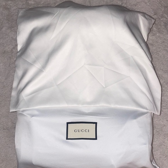 Guccy - Picture 14 of 15